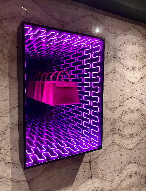Neon Wall Art – Handbag Infinity Display