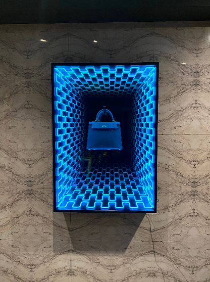 Neon Wall Art – Handbag Infinity Display