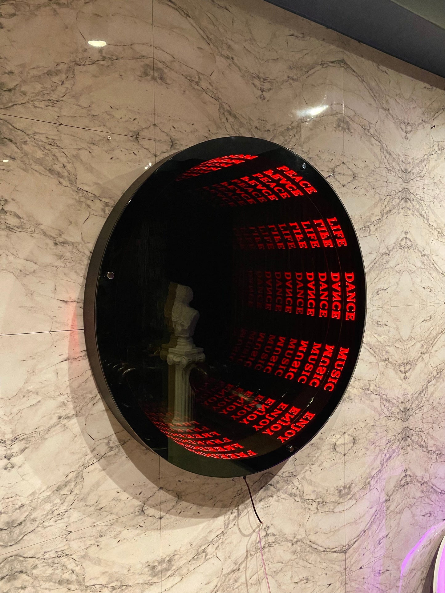Infinity Mirror Art – Tunnel of Words