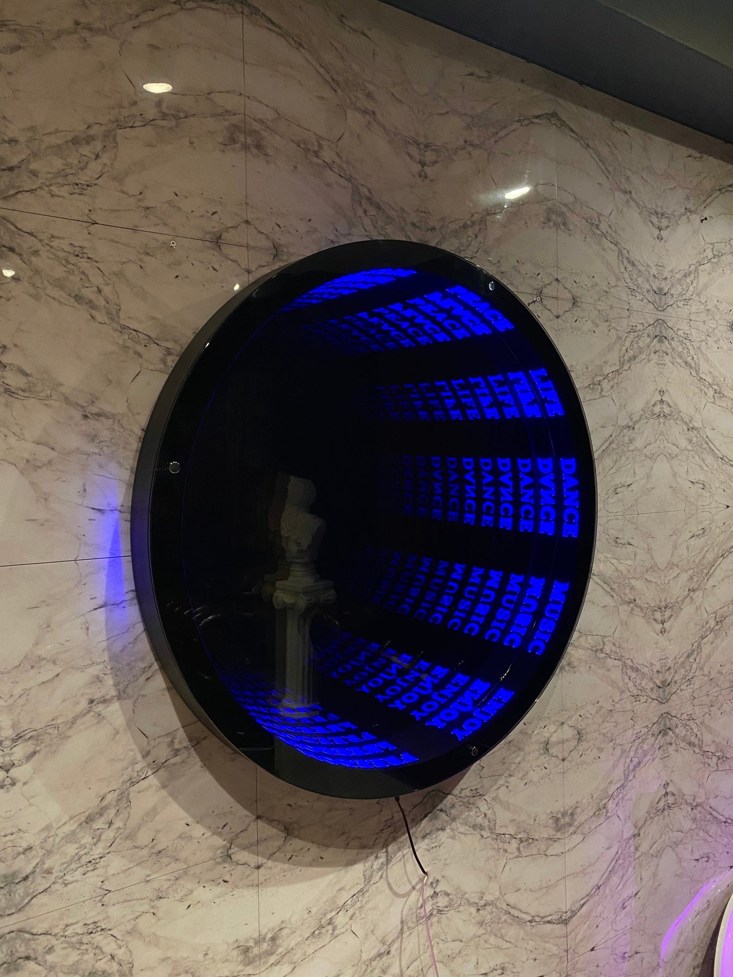 Infinity Mirror Art – Tunnel of Words