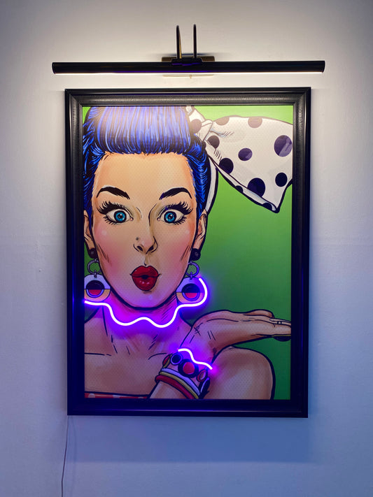 Neon Kiss