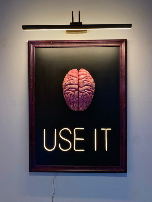 Neon Brain – “USE IT”