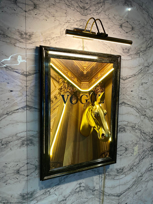 Neon Wall Art – Vogue Gold Horse